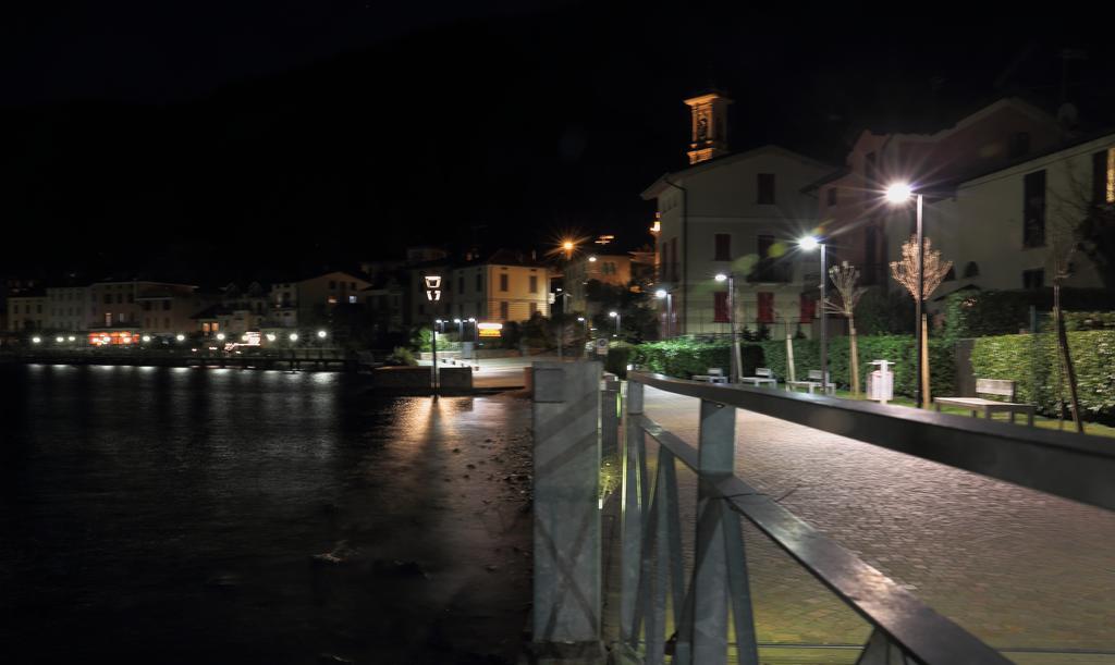 Hotel Il Canneto Porto Ceresio Bagian luar foto